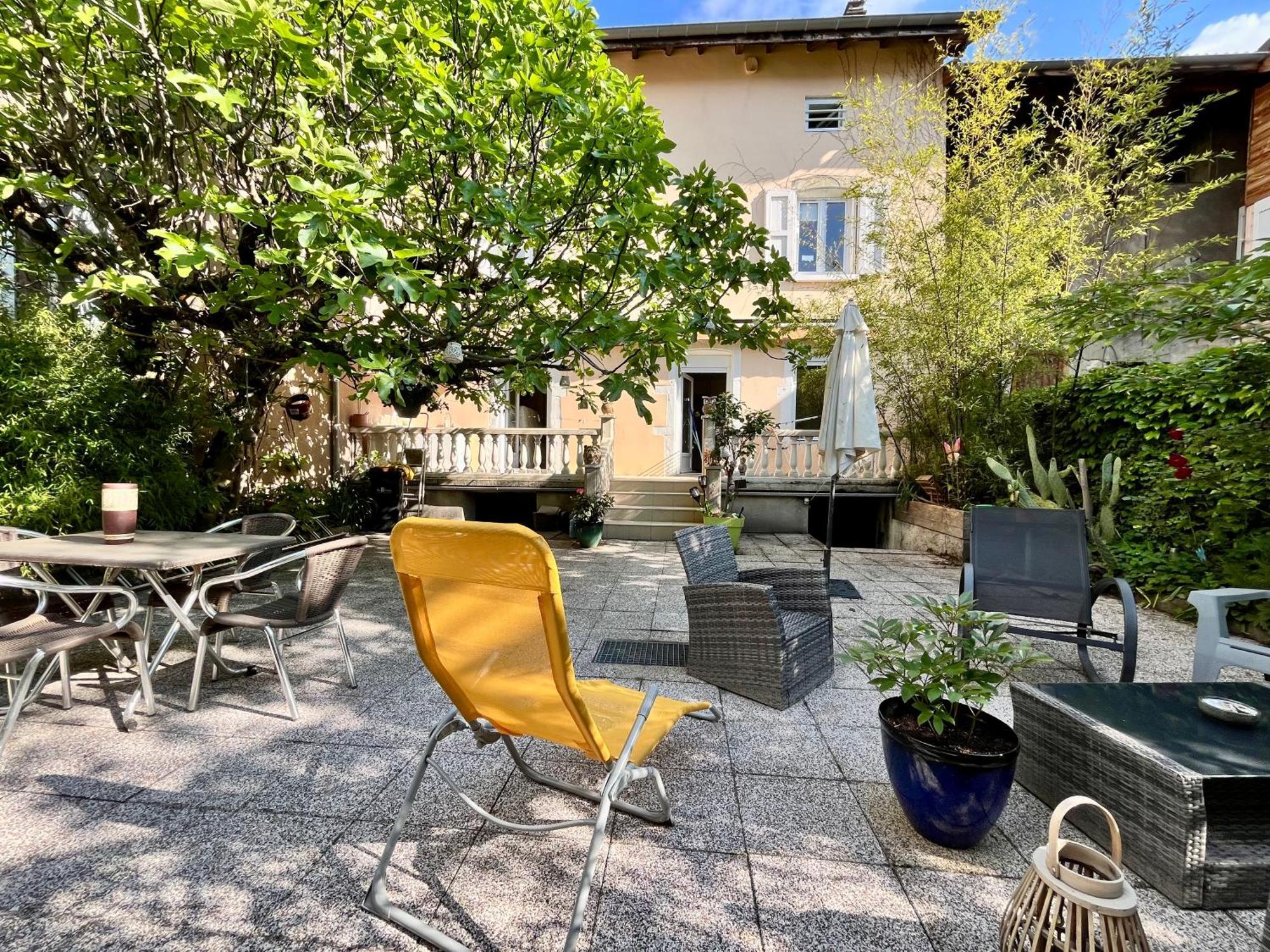 La Casa, Acces Terrasse De L'Etablissement Leilighet Rives  Eksteriør bilde
